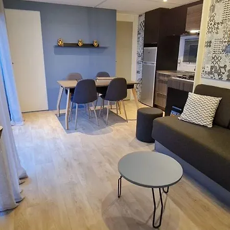 Kemping Bungalow Mobile Home De Luxe Vue Mer Ile D'Or Saint-Raphael 4 Personnes Saint-Raphaël