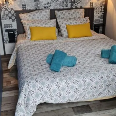 Kemping Mobile De Luxe Vue Saint-raphael 4 Personnes