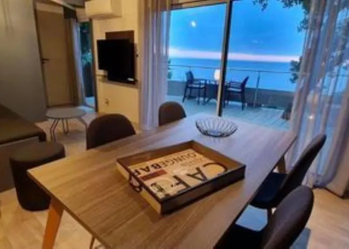 Mobile De Luxe Vue Saint-raphael 4 Personnes Camping *